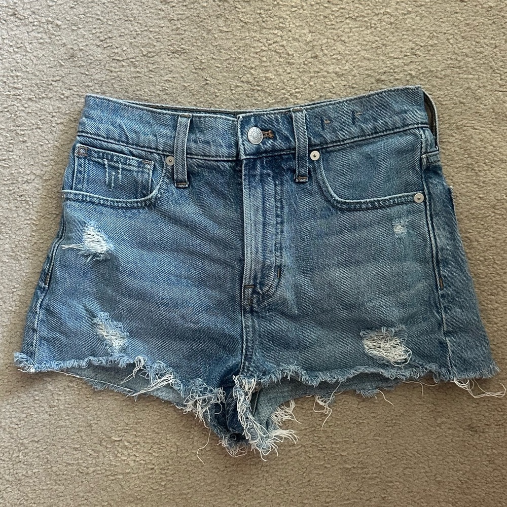 Madewell “The Perfect Jean Short”